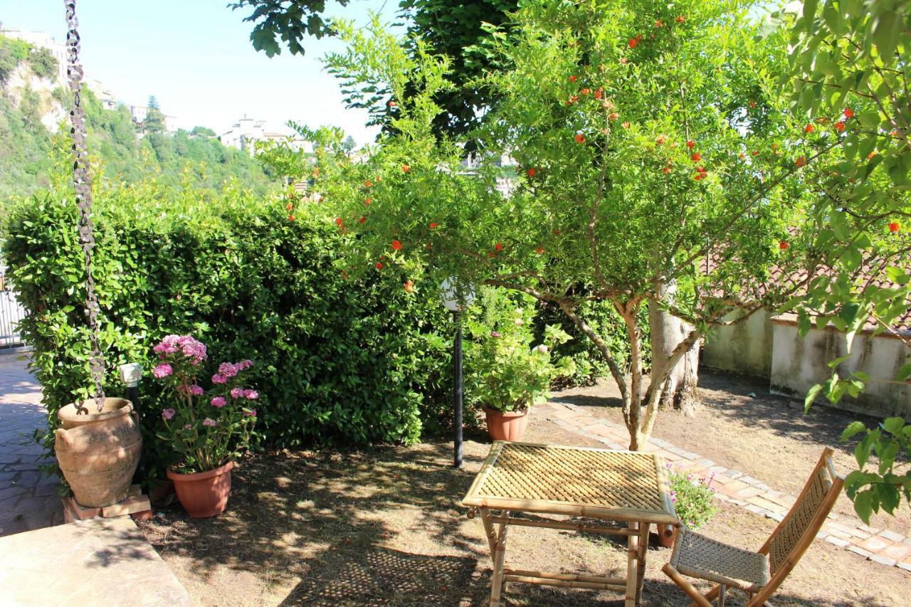 Le Coste Bed and Breakfast Veroli Buitenkant foto
